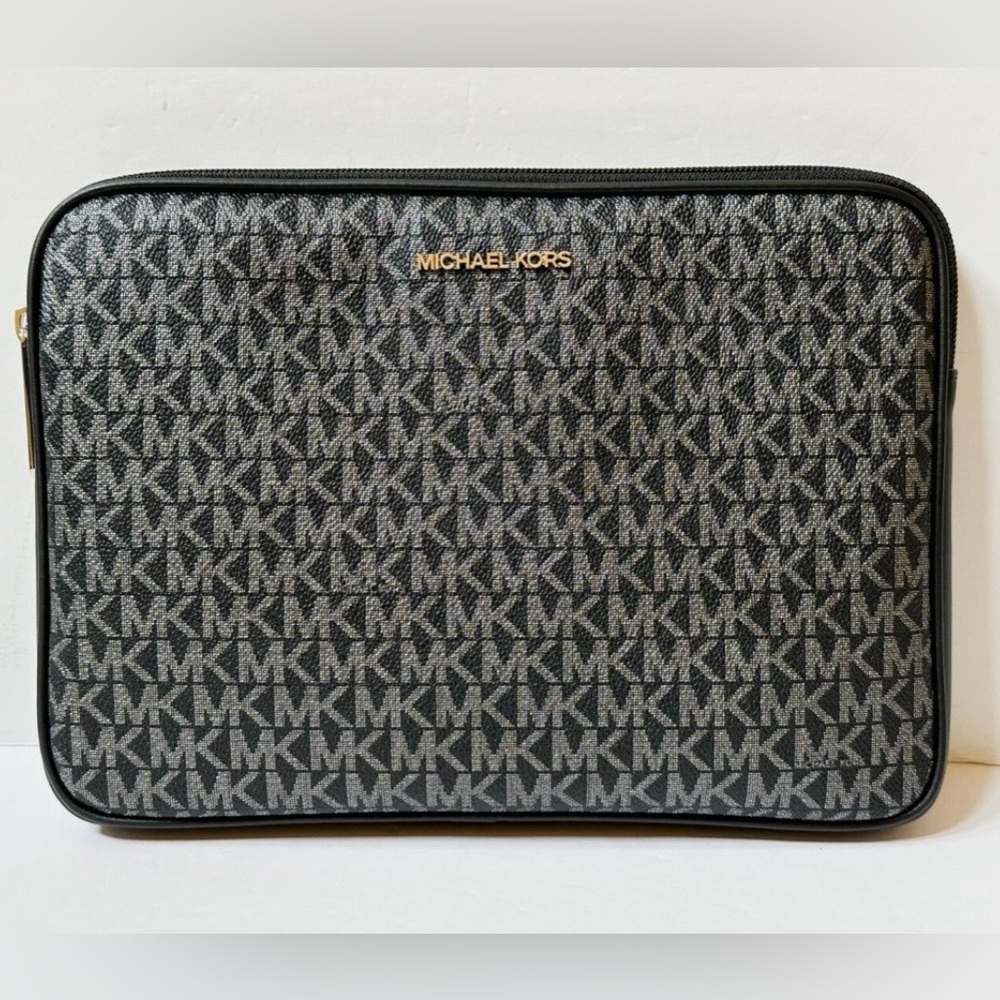 Michael Kors Black and Gray iPad Case NWOT